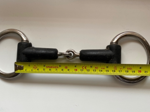 6.5" rubber snaffle